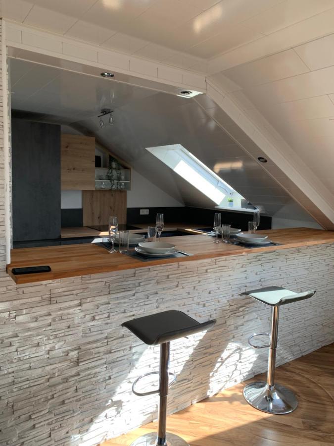 2 Zimmer Ferienwohnung Obersulm エクステリア 写真